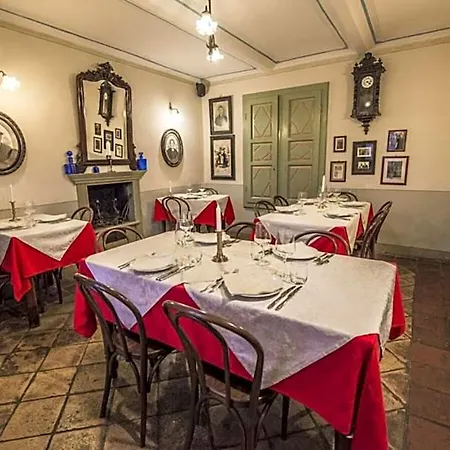 Отель Ristorante Garibaldi 3*