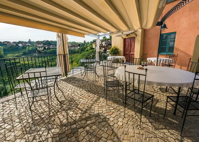 Ristorante Garibaldi 3* Cisterna dʼAsti