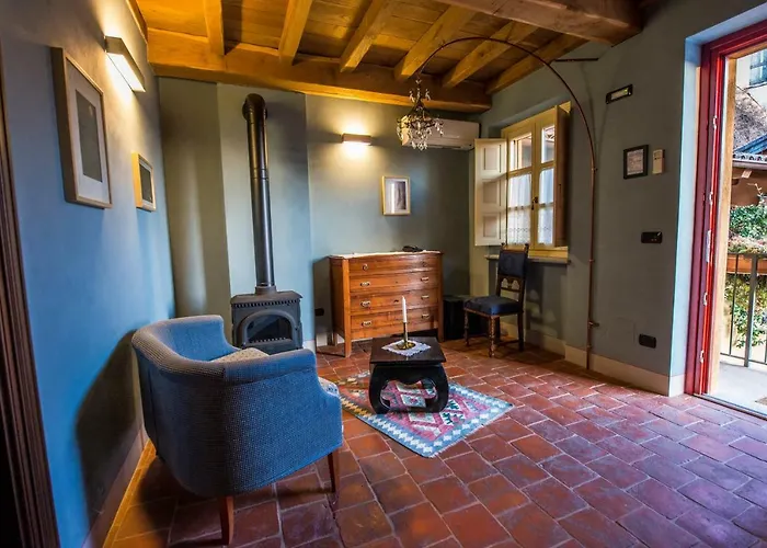 Ristorante Garibaldi 3* Cisterna dʼAsti